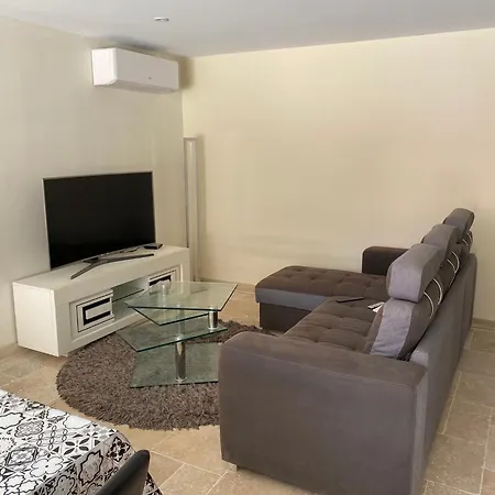 Casa de hóspedes L'echappee Belle 3*